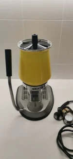 Vintage Manual Lever Espresso Machine Yellow, Retro Design - Image 4