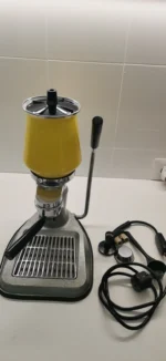Vintage Manual Lever Espresso Machine Yellow, Retro Design - Image 6