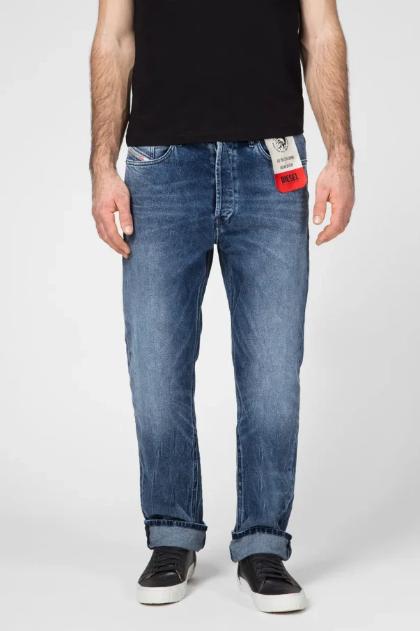 s-l1600 (2) a Diesel Jeans Mens Regular Straight Leg Mid Blue Wash Designer New - Image 1